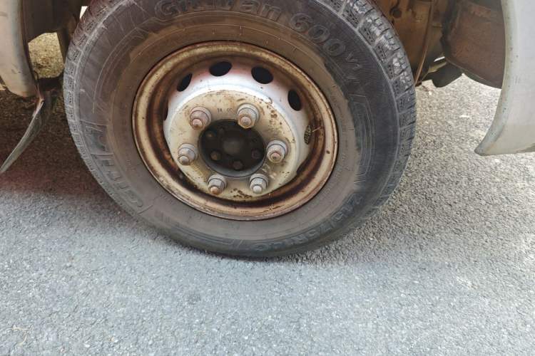 Used Iveco Daily 2014 2.5T-A35 NJ6484ACM47Z4 Right Front Wheel Hub