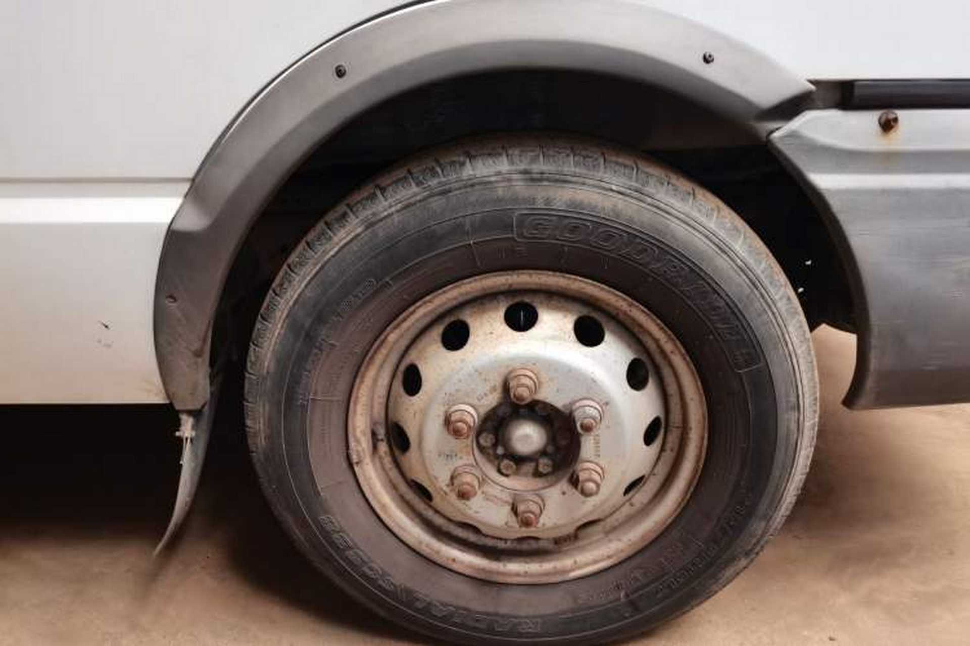 Used Iveco Daily 2014 2.5T-A35 NJ6484ACM47Z4 Right Front Wheel Hub