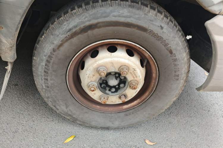 Used Iveco Daily 2014 2.5T-A35 NJ6484ACM47Z4 Right Front Wheel Hub
