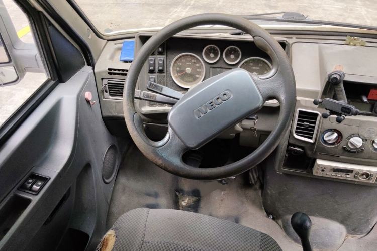 Used Iveco Daily 2014 2.5T-A35 NJ6484ACM47Z4 Steering Wheel