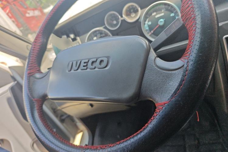 Used Iveco Daily 2014 2.5T-A35 NJ6484ACM47Z4 Steering Wheel