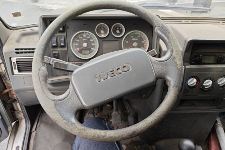 Used Iveco Daily 2014 2.5T-A35 NJ6484ACM47Z4 Steering Wheel