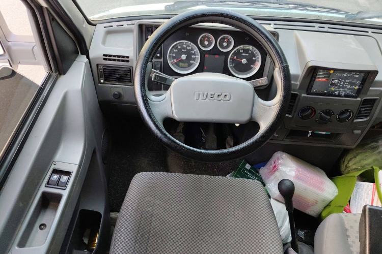 Used Iveco Daily 2014 2.5T-A35 NJ6484ACM47Z4 Steering Wheel