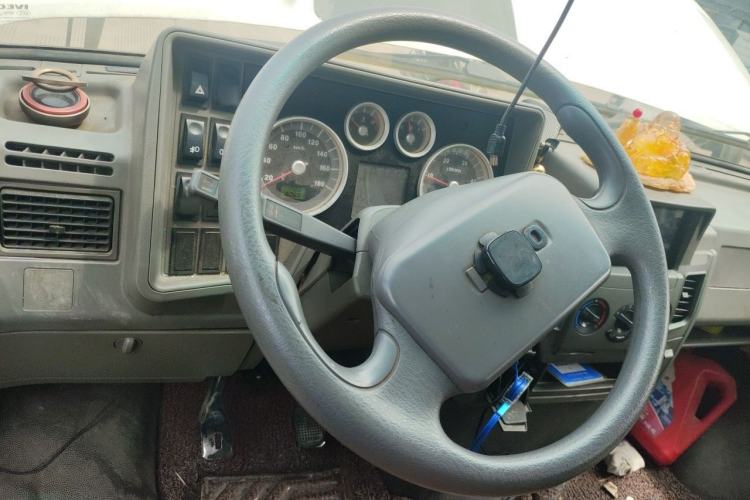 Used Iveco Daily 2014 2.5T-A35 NJ6484ACM47Z4 Steering Wheel