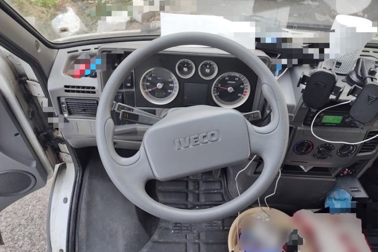 Used Iveco Daily 2014 2.5T-A35 NJ6484ACM47Z4 Steering Wheel