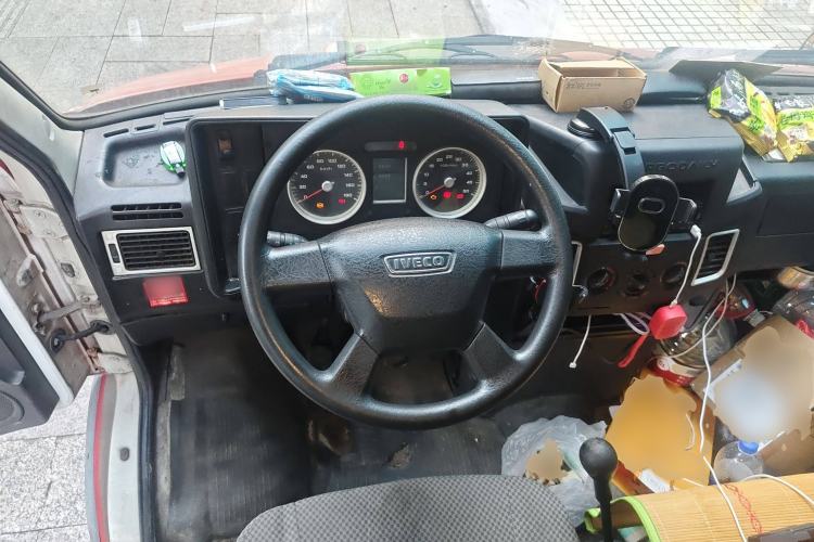 Used Iveco Daily 2014 2.8T-V35 NJ5044XXYQZA43S4 Steering Wheel