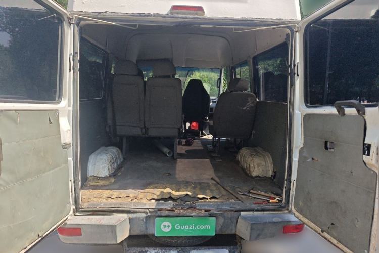 Used Iveco Daily 2014 2.5T-A35 NJ6484ACM47Z4 Trunk