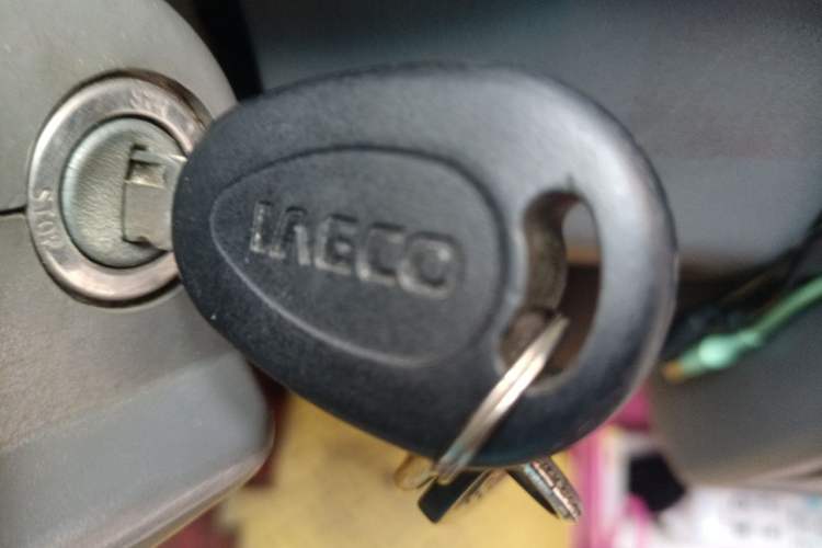 Used Iveco Daily 2014 2.5T-A35 NJ6484ACM47Z4 Vehicle Key
