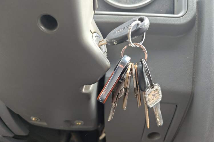 Used Iveco Daily 2014 2.8T-V35 NJ5044XXYQ3A43S4 Vehicle Key