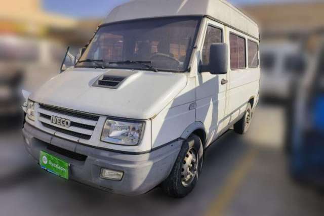 Used Iveco Daily 2014 2.5T-A35 NJ6484ACM47Z4