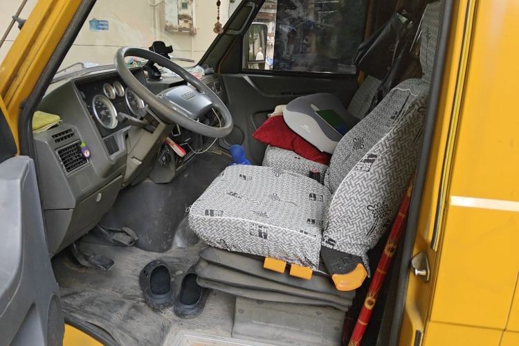 Used Iveco Daily  Left Front Seat