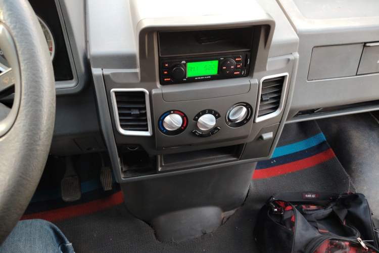 Used Iveco Daily  Audio And AC Panel
