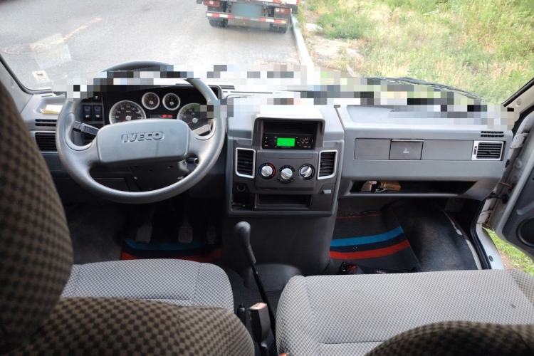 Used Iveco Daily  Center Console