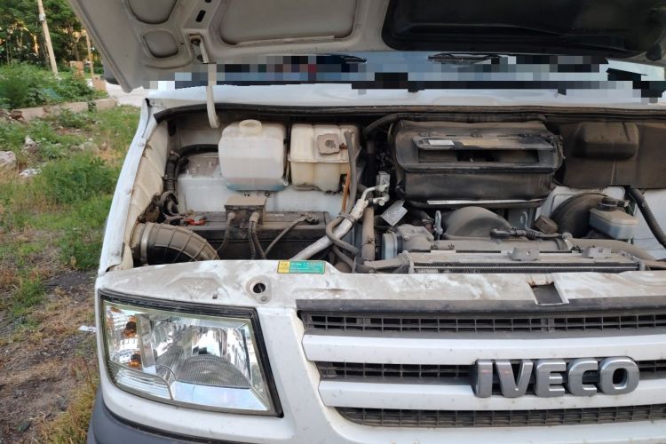 Used Iveco Daily  Engine Bay Right