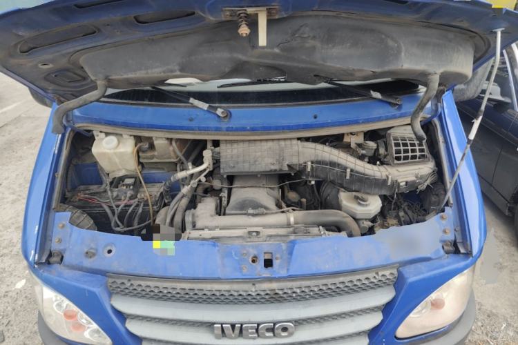 Used Iveco Daily  Engine Bay