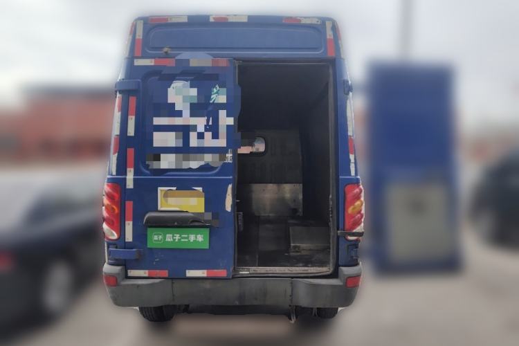 Used Iveco Daily  Trunk