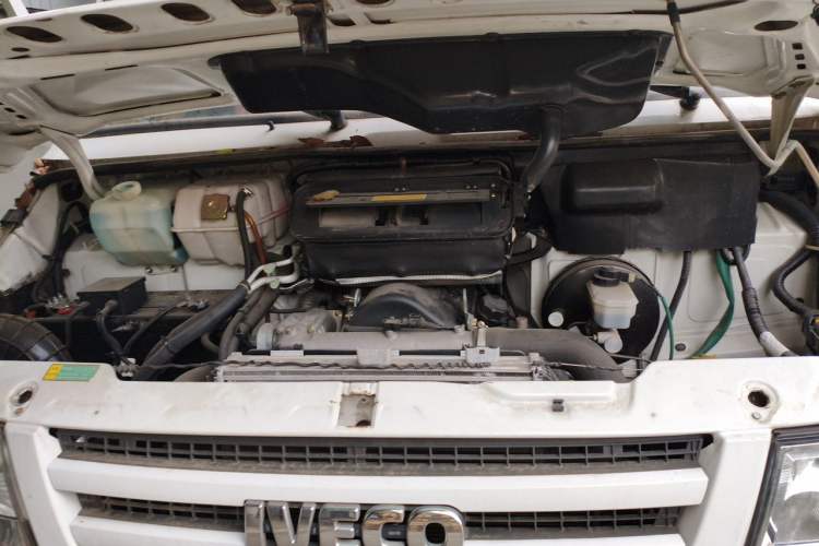 Used Iveco Daily  Engine Bay