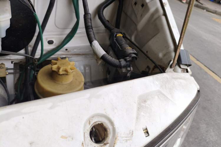 Used Iveco Daily  Engine Bay Left
