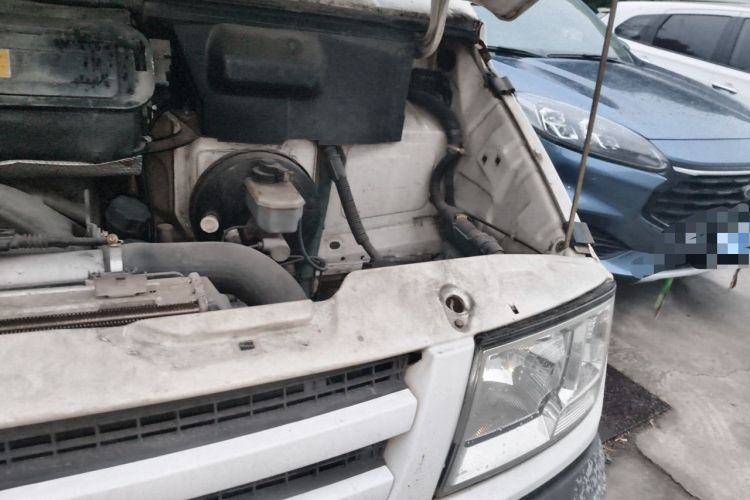 Used Iveco Daily  Engine Bay Left
