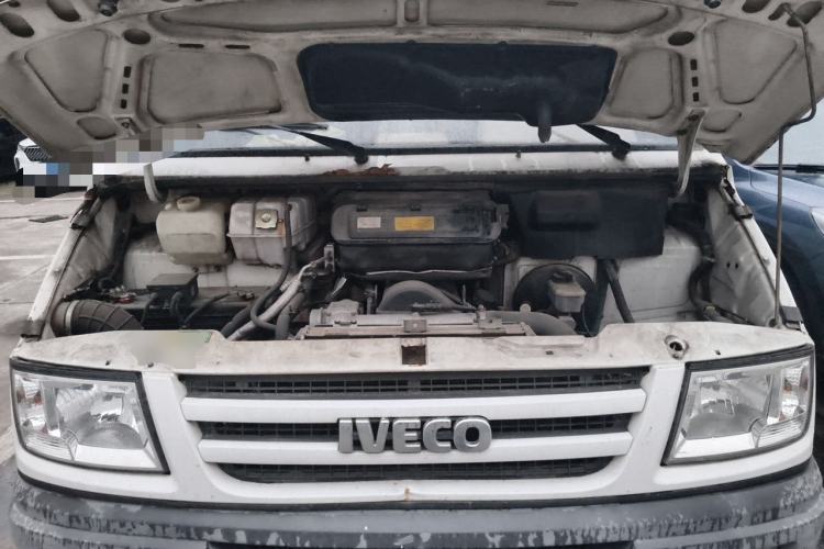Used Iveco Daily  Engine Bay