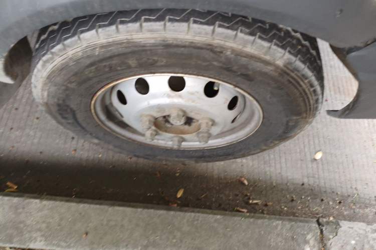 Used Iveco Daily  Right Front Wheel Hub