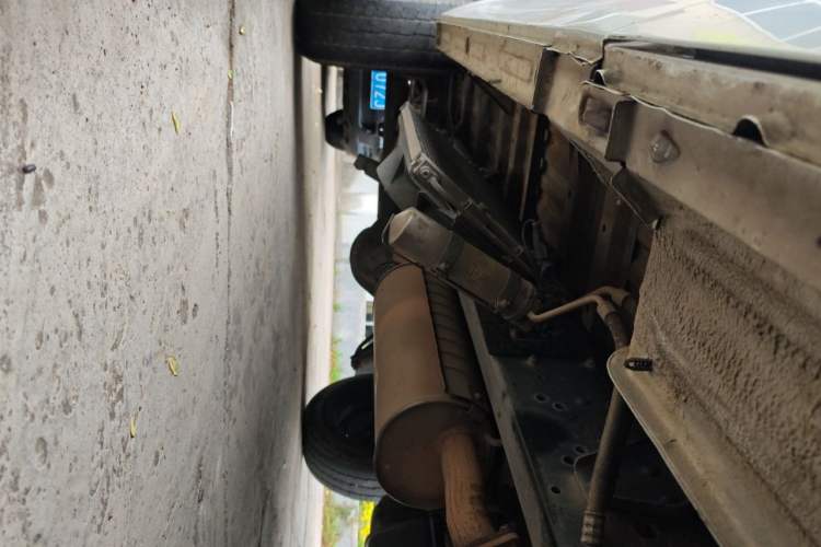 Used Iveco Daily 2017 2.5T A35 Passenger Van 5-7 Seats Model 47Z5 Chassis Front Right