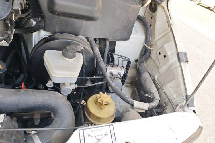Used Iveco Daily  Engine Bay Left