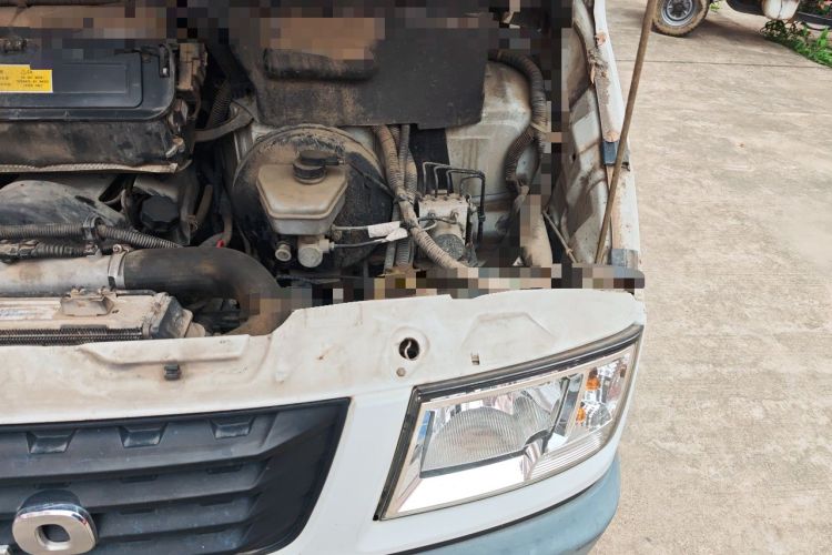 Used Iveco Daily  Engine Bay Left