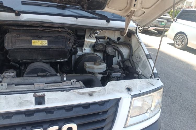 Used Iveco Daily 2017 2.8T V40 Cargo Van Mid-Roof 3/6 Seats 43S5 Engine Bay Left