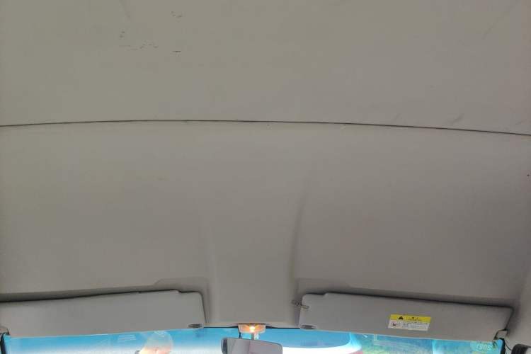 Used Iveco Daily 2017 2.5T A35 Passenger Van 5-7 Seats Model 47Z5 Headliner