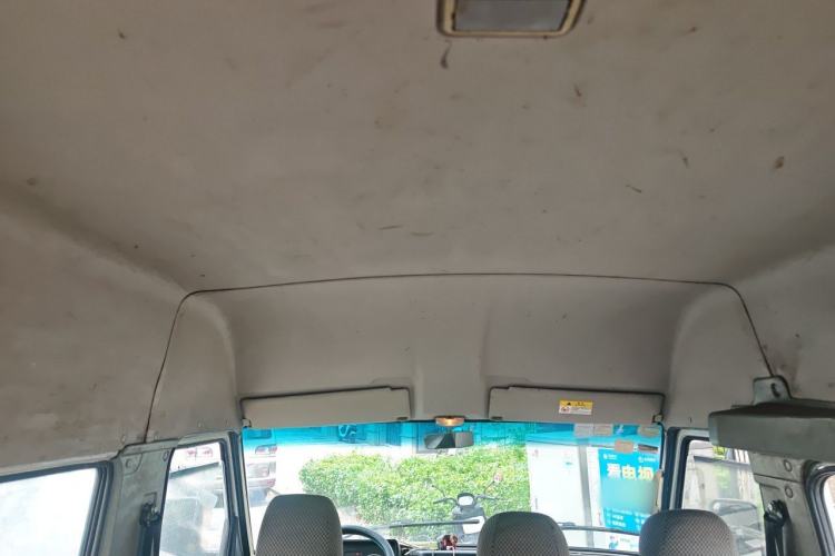 Used Iveco Daily 2017 2.5T A35 Passenger Van 5-7 Seats Model 47Z5 Headliner