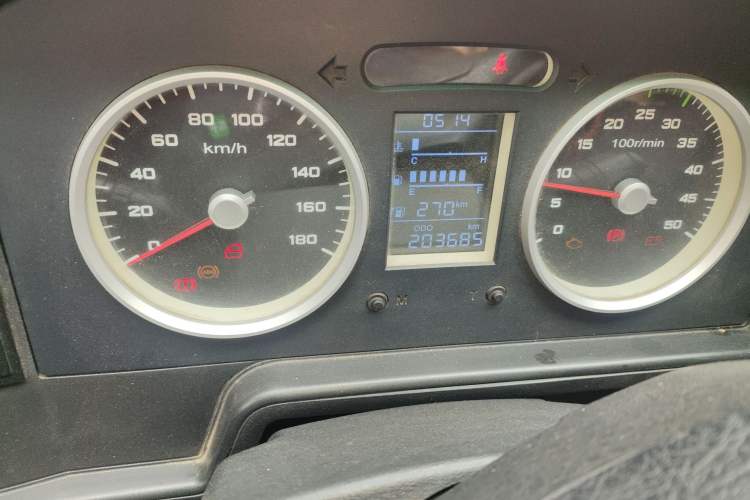Used Iveco Daily 2017 2.5T A35 Passenger Van 5-7 Seats Model 47Z5 Instrument Cluster