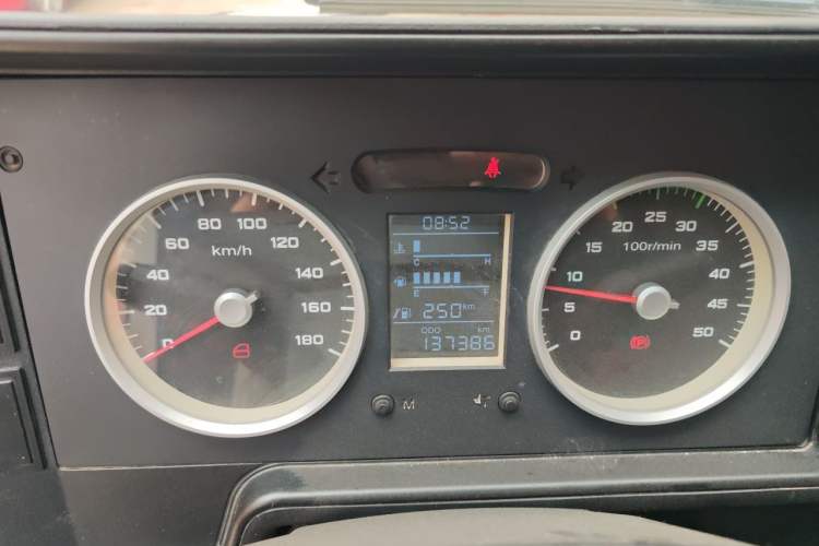 Used Iveco Daily  Instrument Cluster
