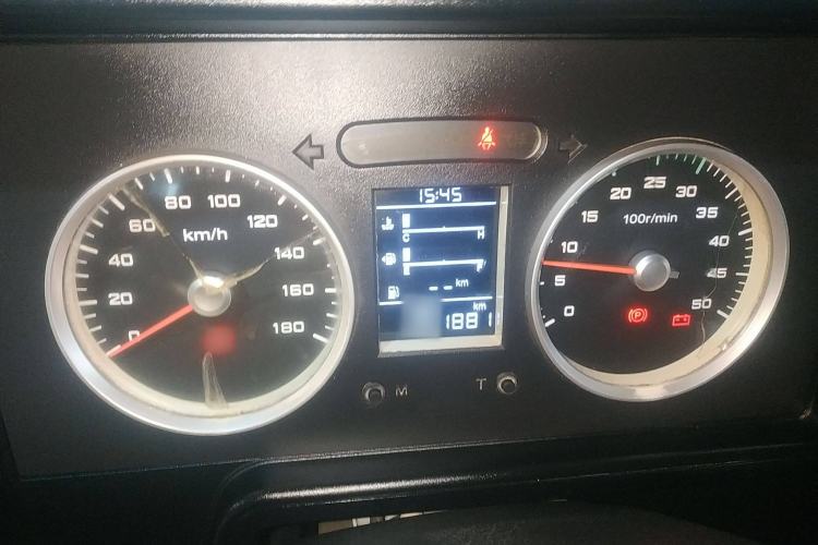 Used Iveco Daily 2017 2.5T A35 Passenger Van 5-7 Seats Model 47Z5 Instrument Cluster