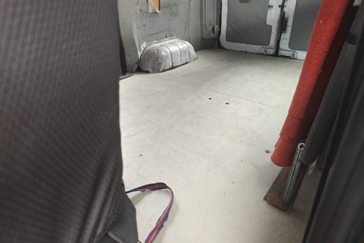 Used Iveco Daily 2017 2.5T A35 Passenger Van 5-7 Seats Model 47Z5 Left Rear Seat