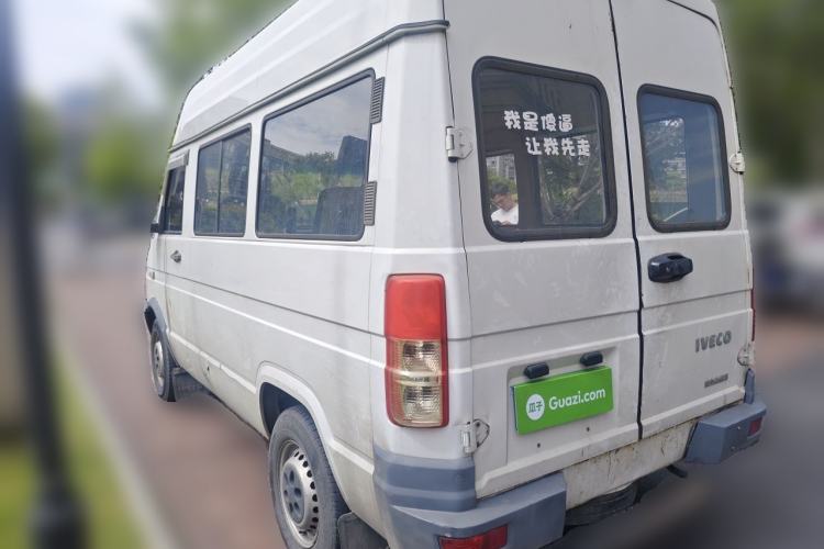 Used Iveco Daily 2017 2.5T A35 Passenger Van 5-7 Seats Model 47Z5 Rear Left 45 Deg