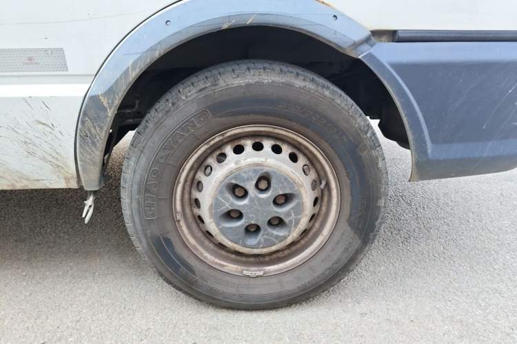 Used Iveco Daily  Right Front Wheel Hub