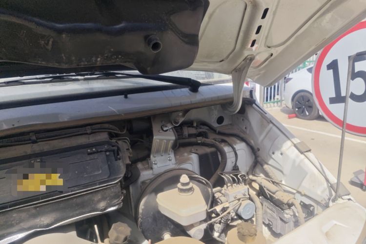 Used Iveco Daily  Engine Bay Left