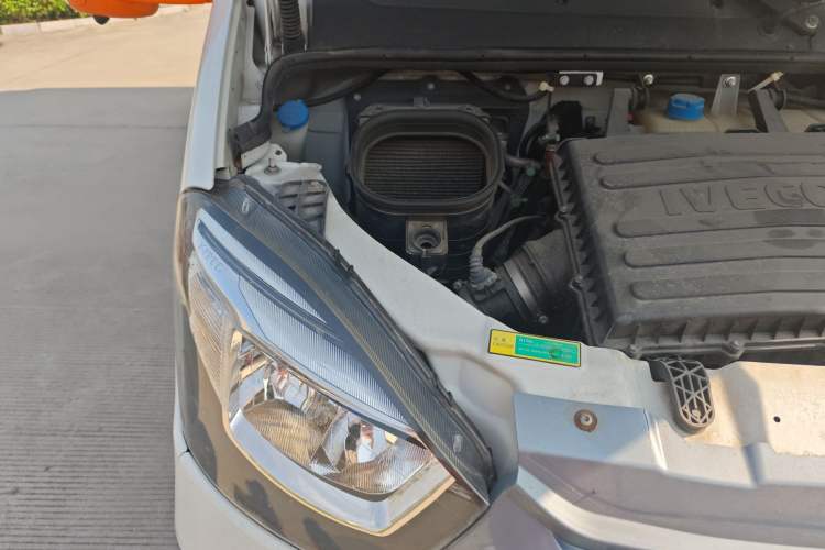 Used Iveco Daily  Engine Bay Right