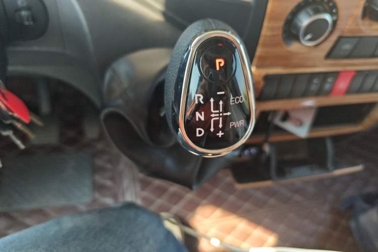 Used Iveco Daily  Gear Lever