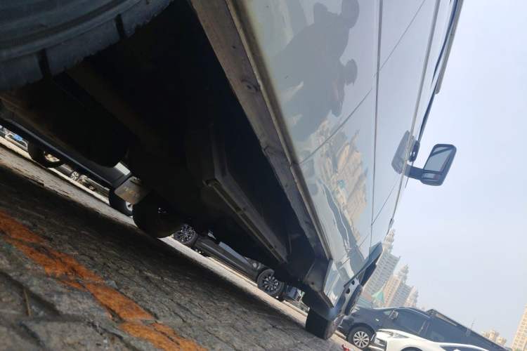Used Iveco Daily  Chassis Rear Right