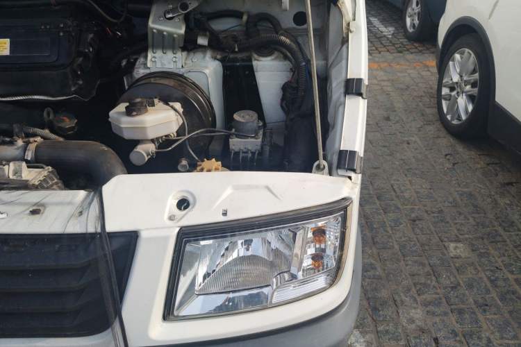 Used Iveco Daily  Engine Bay Left