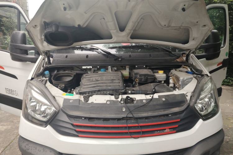 Used Iveco Daily  Engine Bay