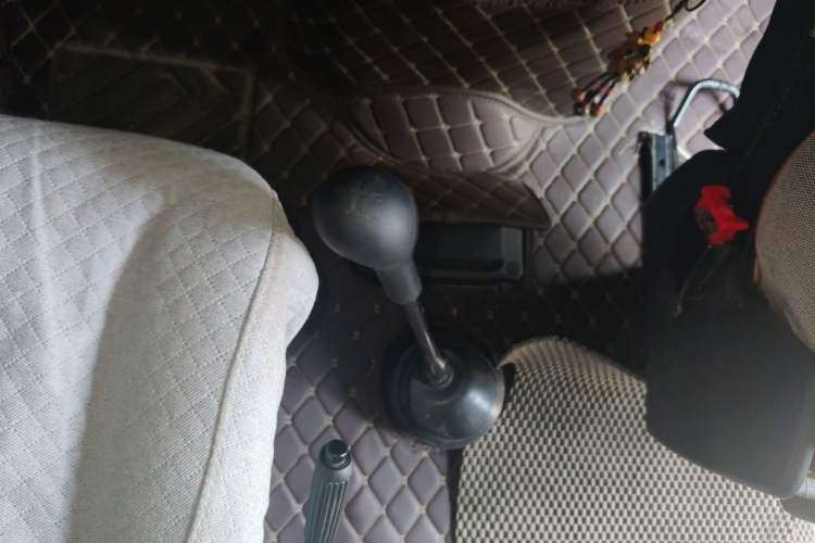 Used Iveco Daily  Gear Lever