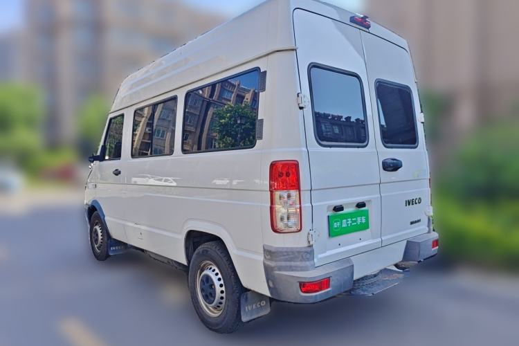 Used Iveco Daily 2020 2.5T A35 Passenger Van Single-Tire Mid-Roof Design 5-9 Seats China V Emission Standard Rear Left 45 Deg