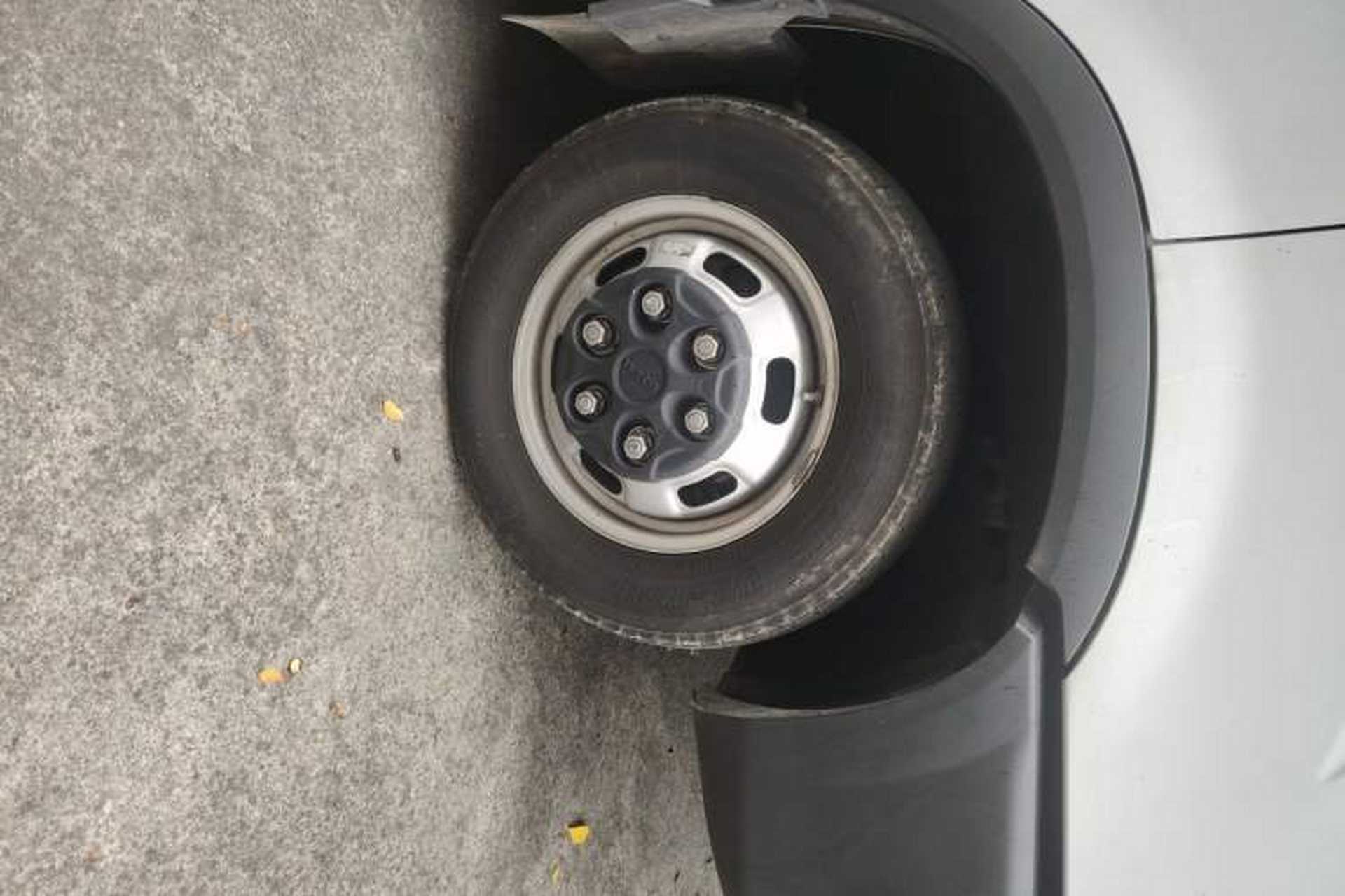 Used Iveco Daily  Right Front Wheel Hub