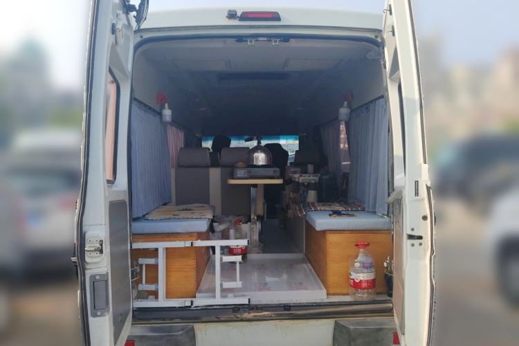Used Iveco Daily  Trunk
