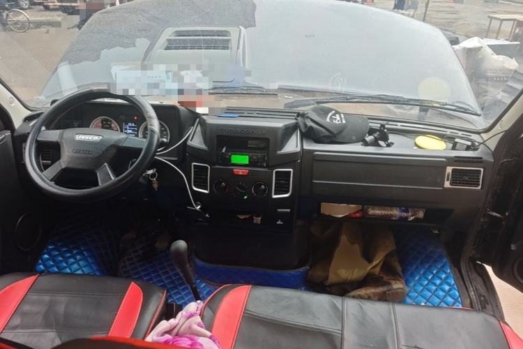 Used Iveco Daily  Center Console