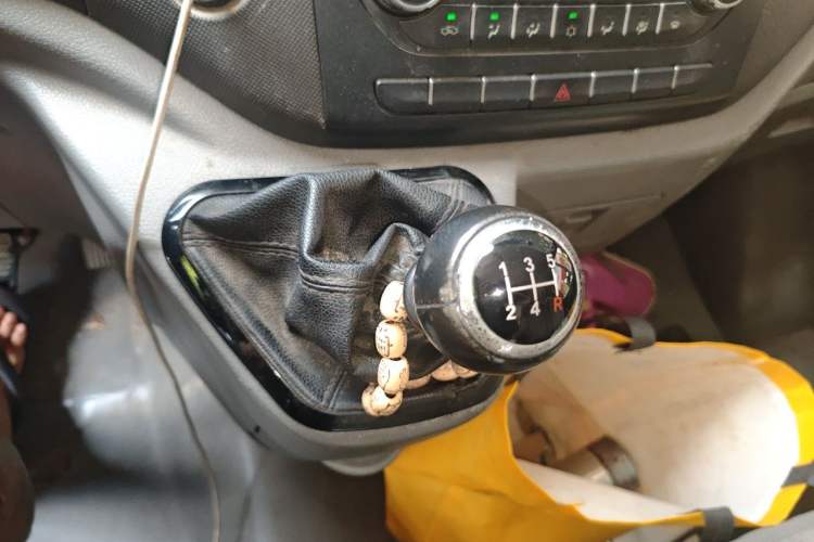 Used Iveco Daily  Gear Lever