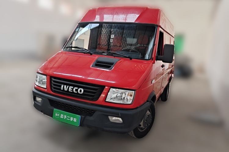 Used Iveco Daily 2021 2.5T V35 2-3 Seater Short Wheelbase Low-Roof Dual-Tire Manual Door Guazi used car, China used car export, Used car for sale, Used  cars, Cheapest cars for sale